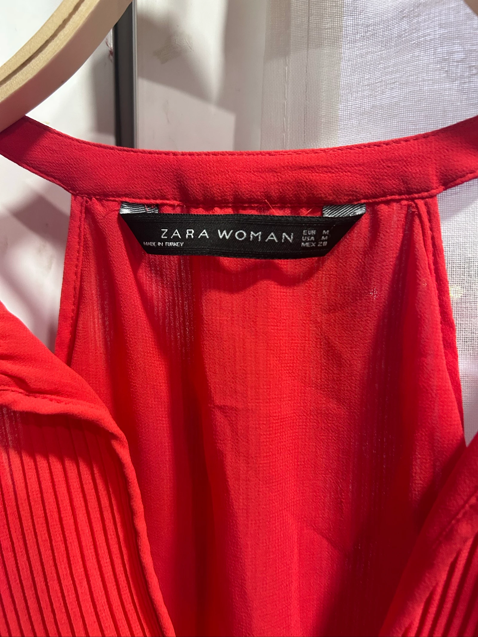 Camiseta vermelha Zara – photo 2